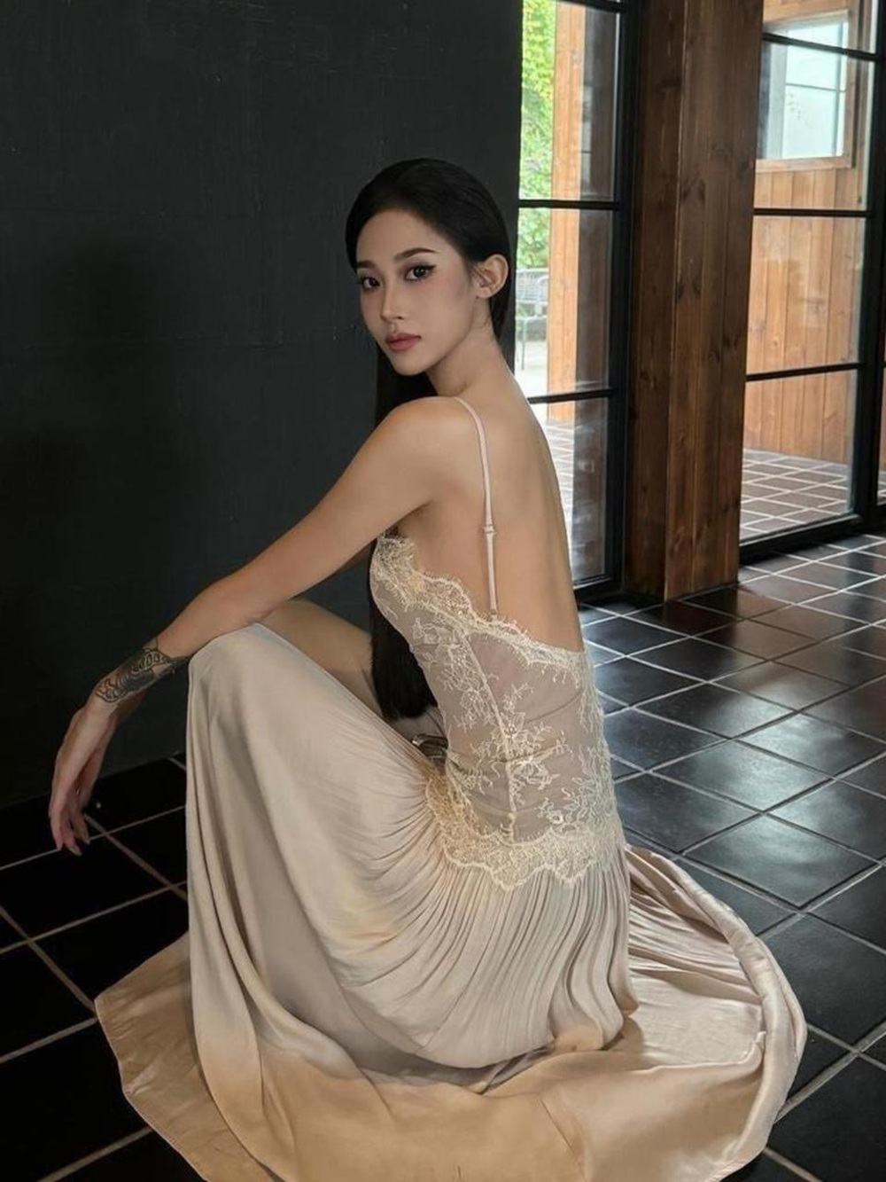Rovente Cream lace maxi dress with open back Size S (US 2) - Picture 4 of 8
